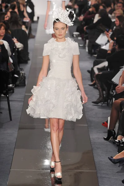 Look 38